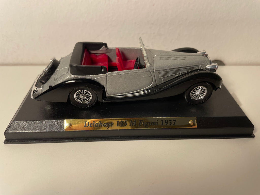 Delahaye 135 M Figoni gris de 1937 (colección Coches excepcionales)