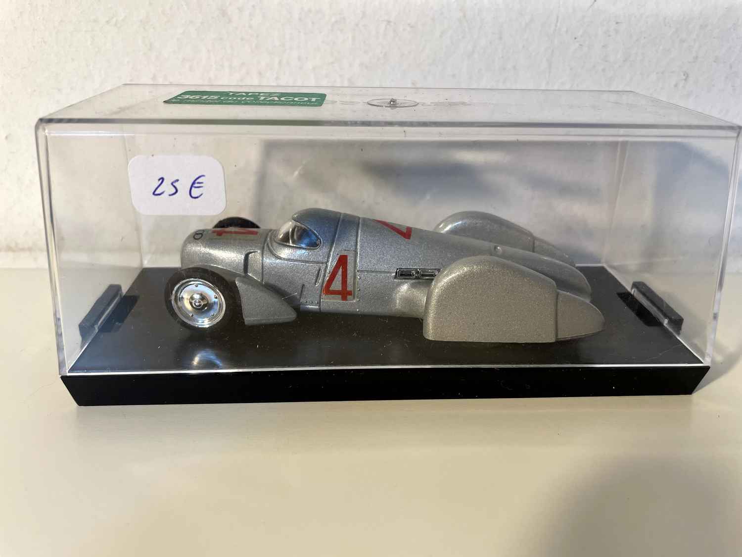 Auto Union Rekordwagen HP 370 grise numéro 4 de 1937 - voiture de course (Brumm série ORO R108)