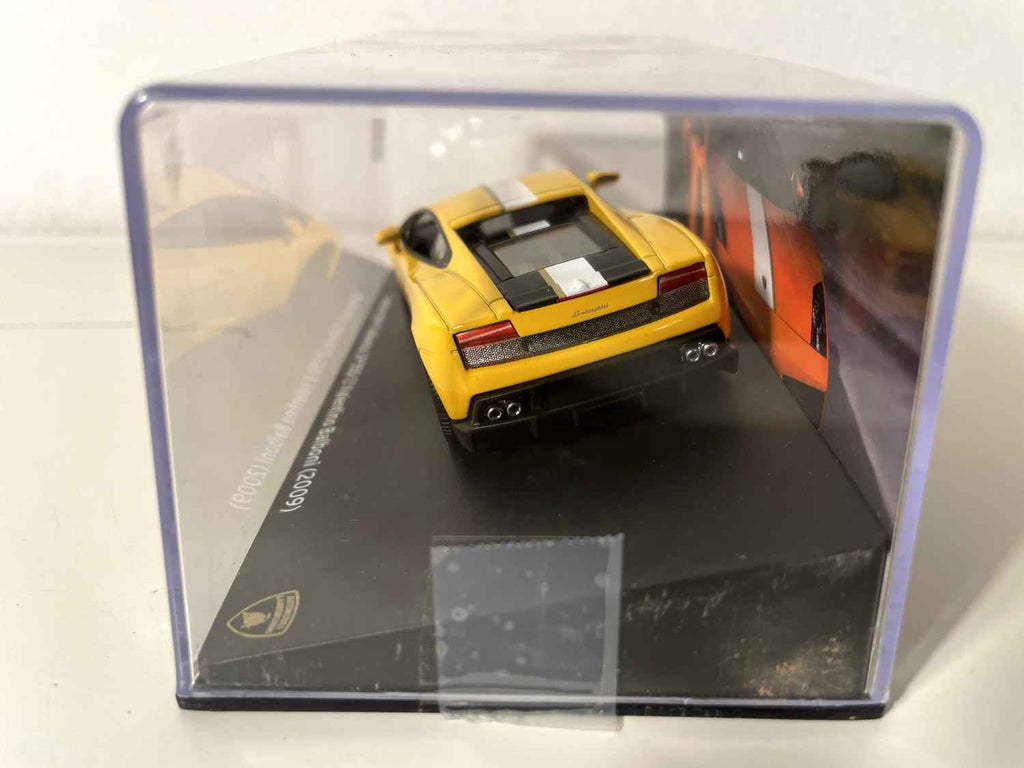 Lamborghini Gallardo LP 550-2 żółta i biała z 2009 roku (Valentino Balboni)