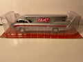 Camion Citroën U55 gris du Tour de France avec la publicité BIC (camion le stylo fusée)