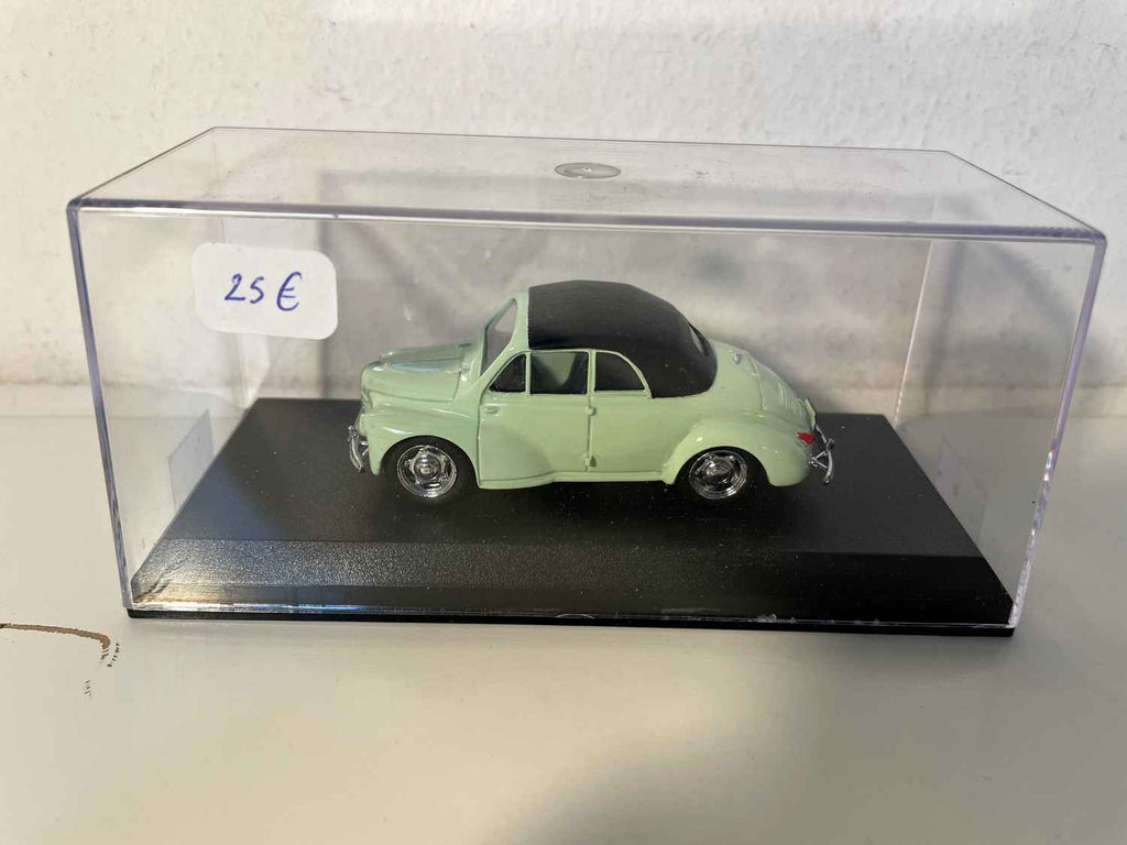 Renault 4 CV geschlossen Cabrio Green Labourdette und Black Capote von 1952 (Prestige Referenzsammlung N ° PM.97)