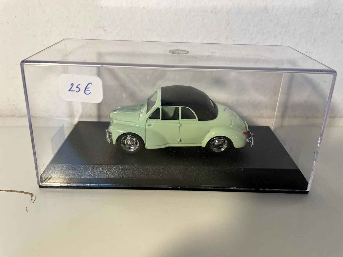 Renault 4 CV geschlossen Cabrio Green Labourdette und Black Capote von 1952 (Prestige Referenzsammlung N ° PM.97)