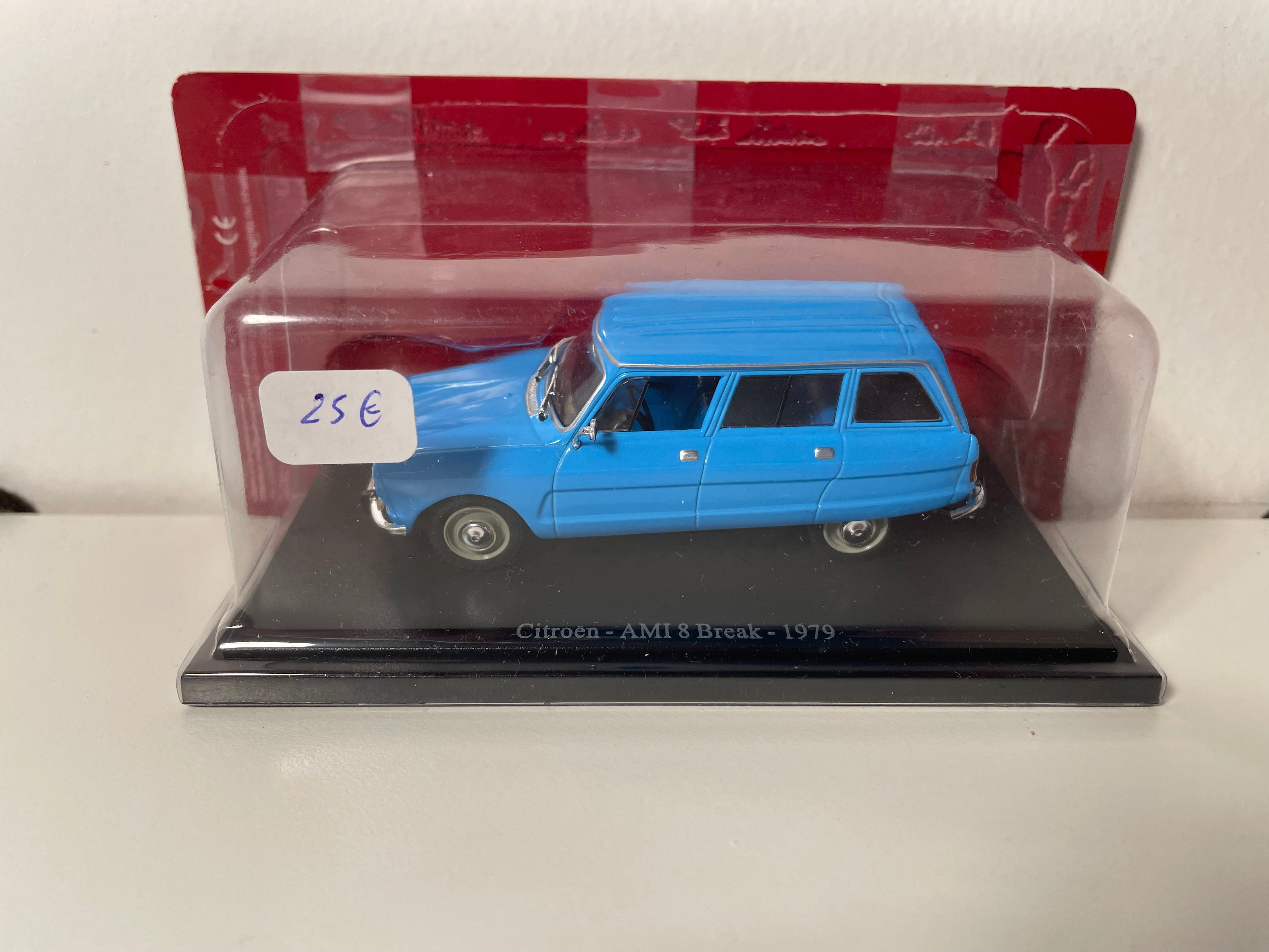 Citroën Ami 8 station wagon blu del 1979