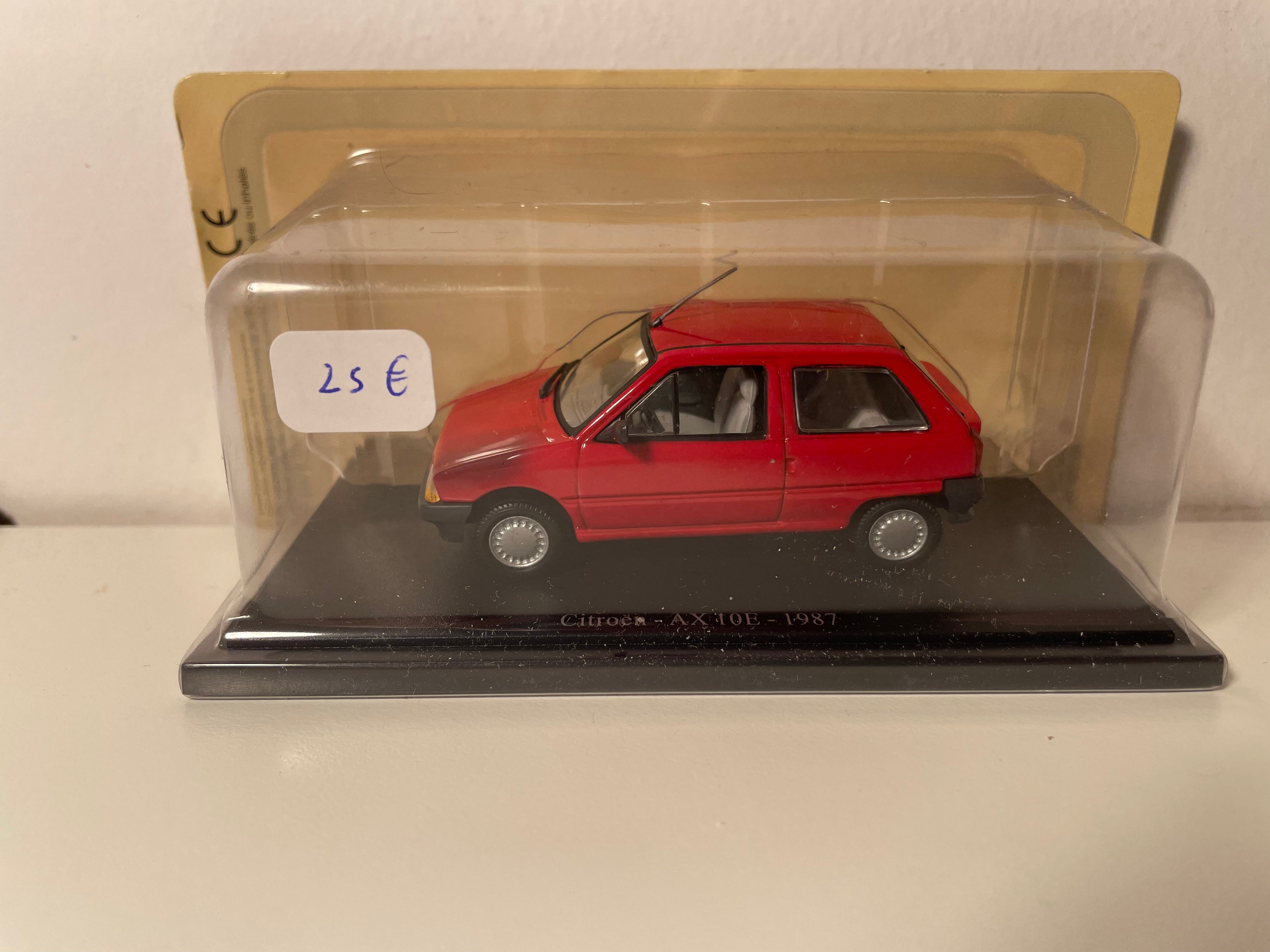 Citroën Axe 10th Red von 1987