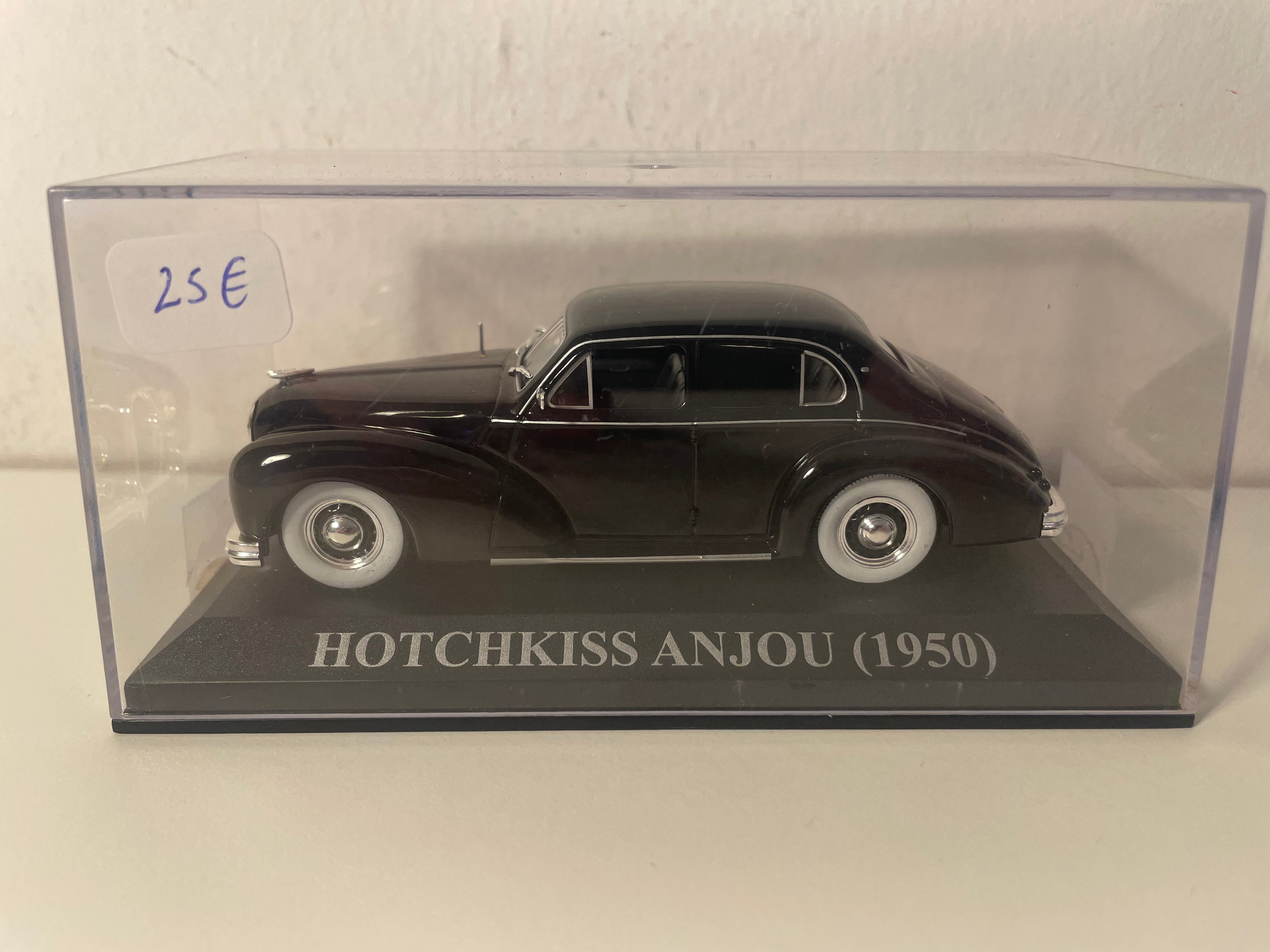 Hotchkiss Anjou black from 1950 (small box)