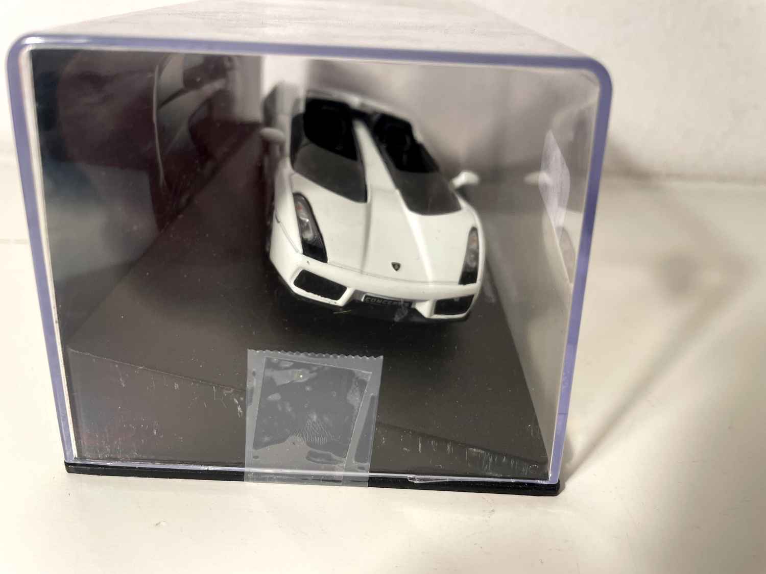 2005 Lamborghini Concept S White