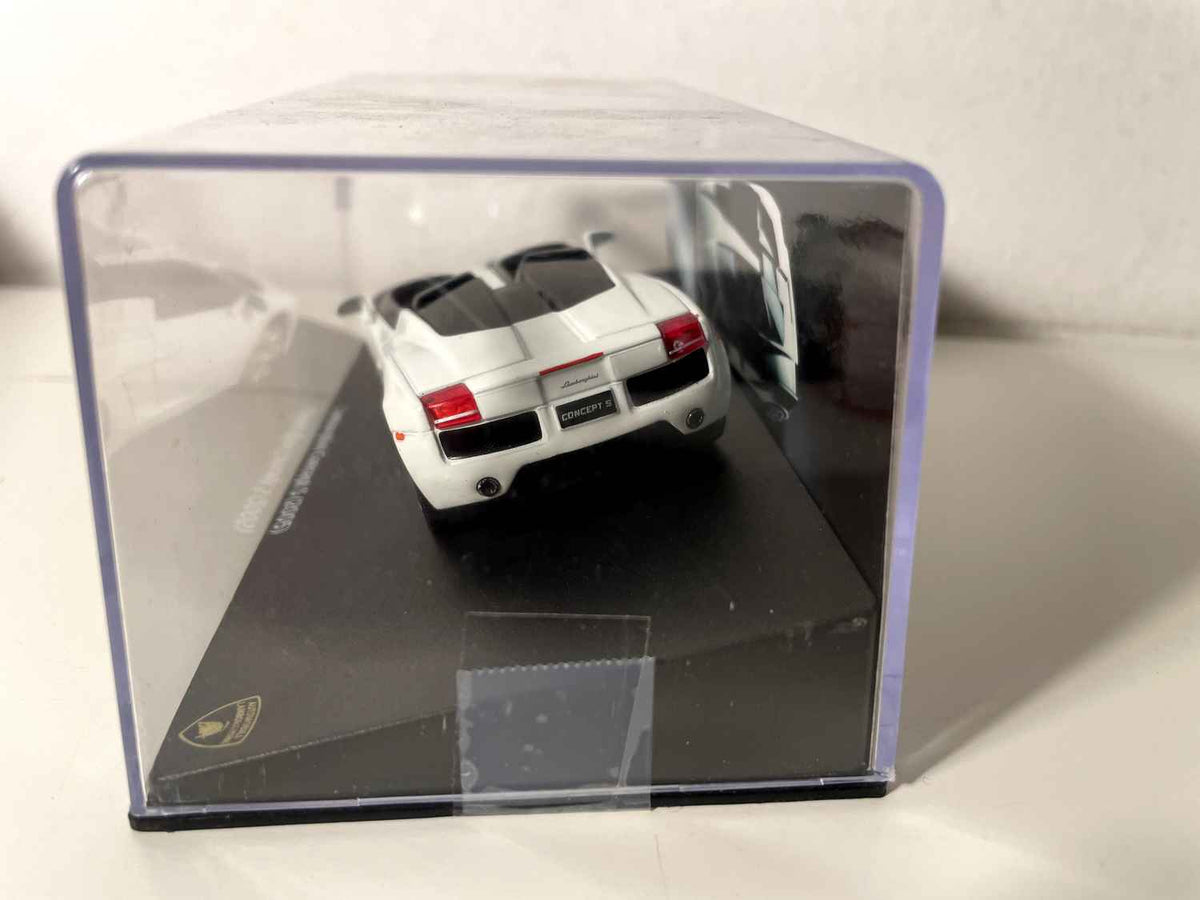 2005 Lamborghini Concept S White