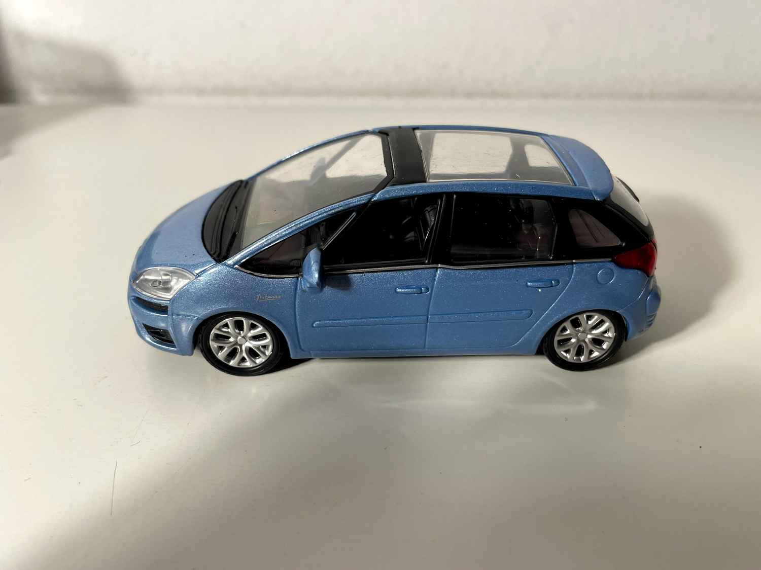 Citroën C4 Picasso bleue - Jet-Car / Norev