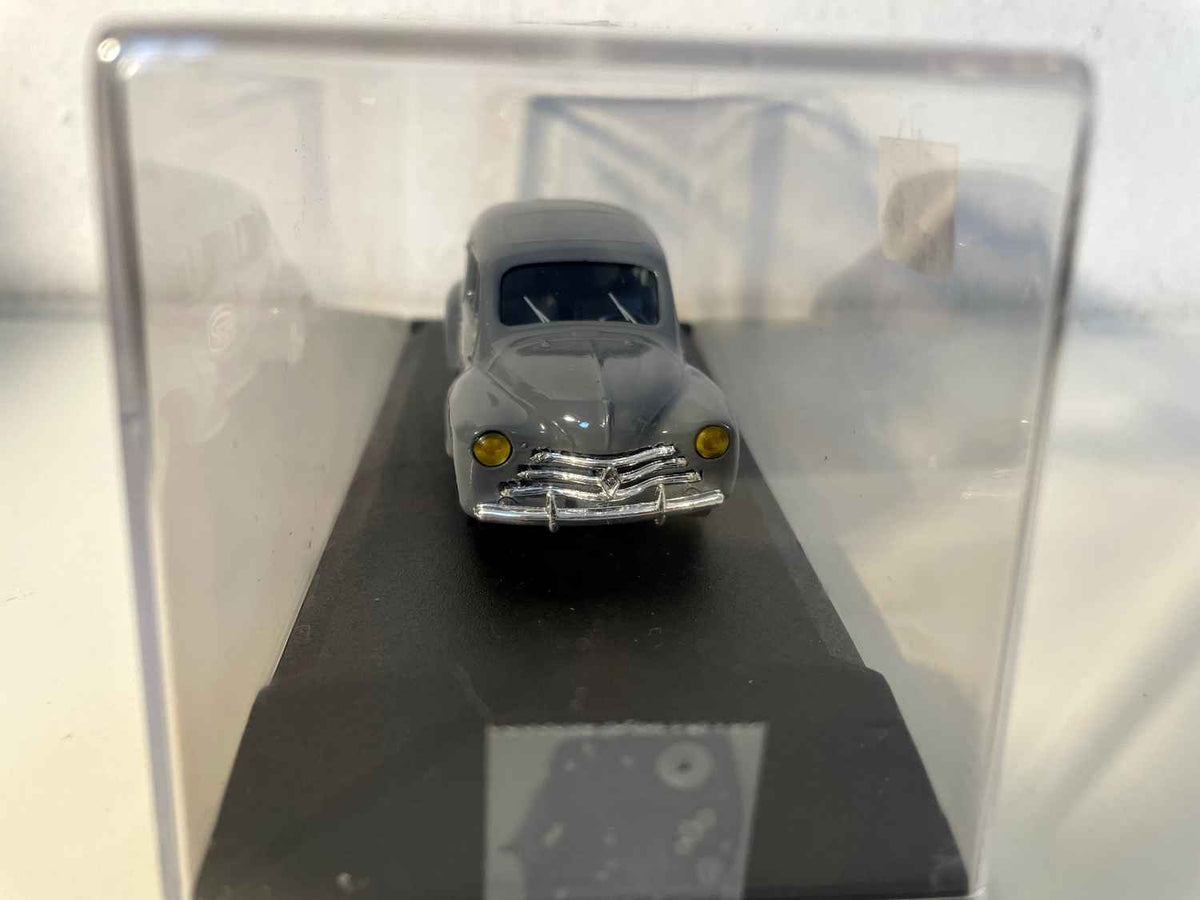 Renault 4 CV grau La Poste - PTT (Eligor Reference 100210)