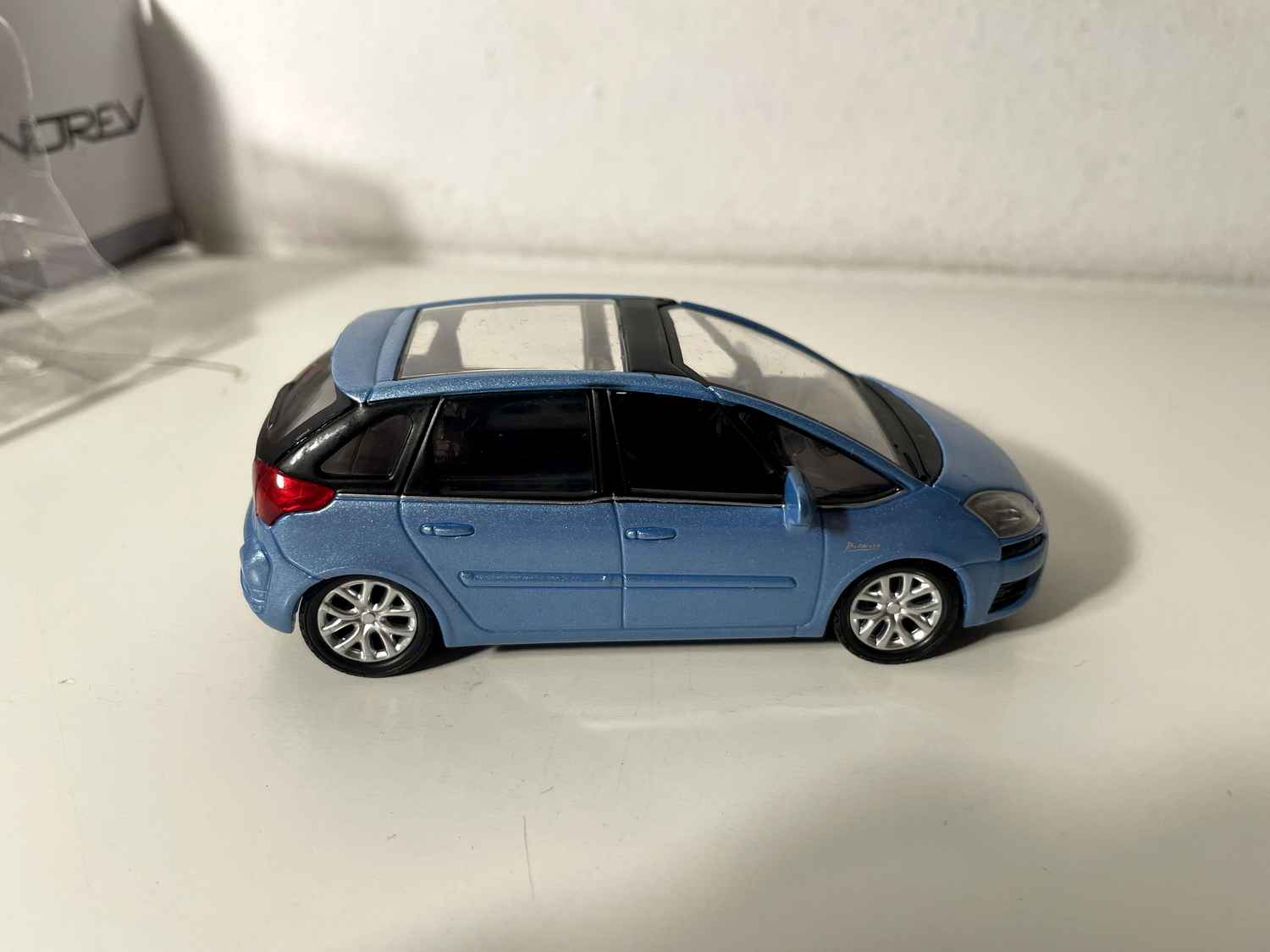 Citroën C4 Picasso bleue - Jet-Car / Norev