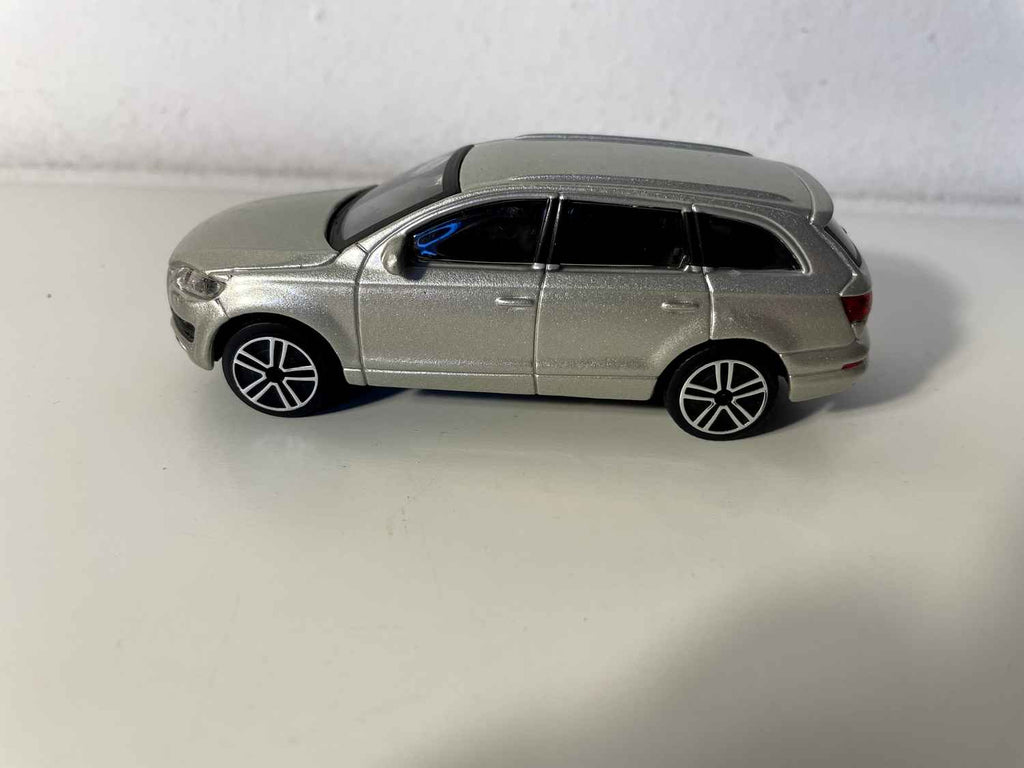 Audi Q7 grijs - Burago