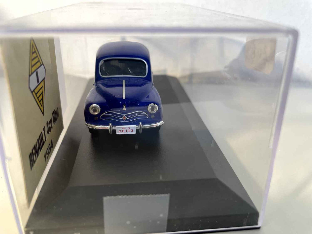 Blauwe Renault 4 CV Hino uit 1954 (Norev)