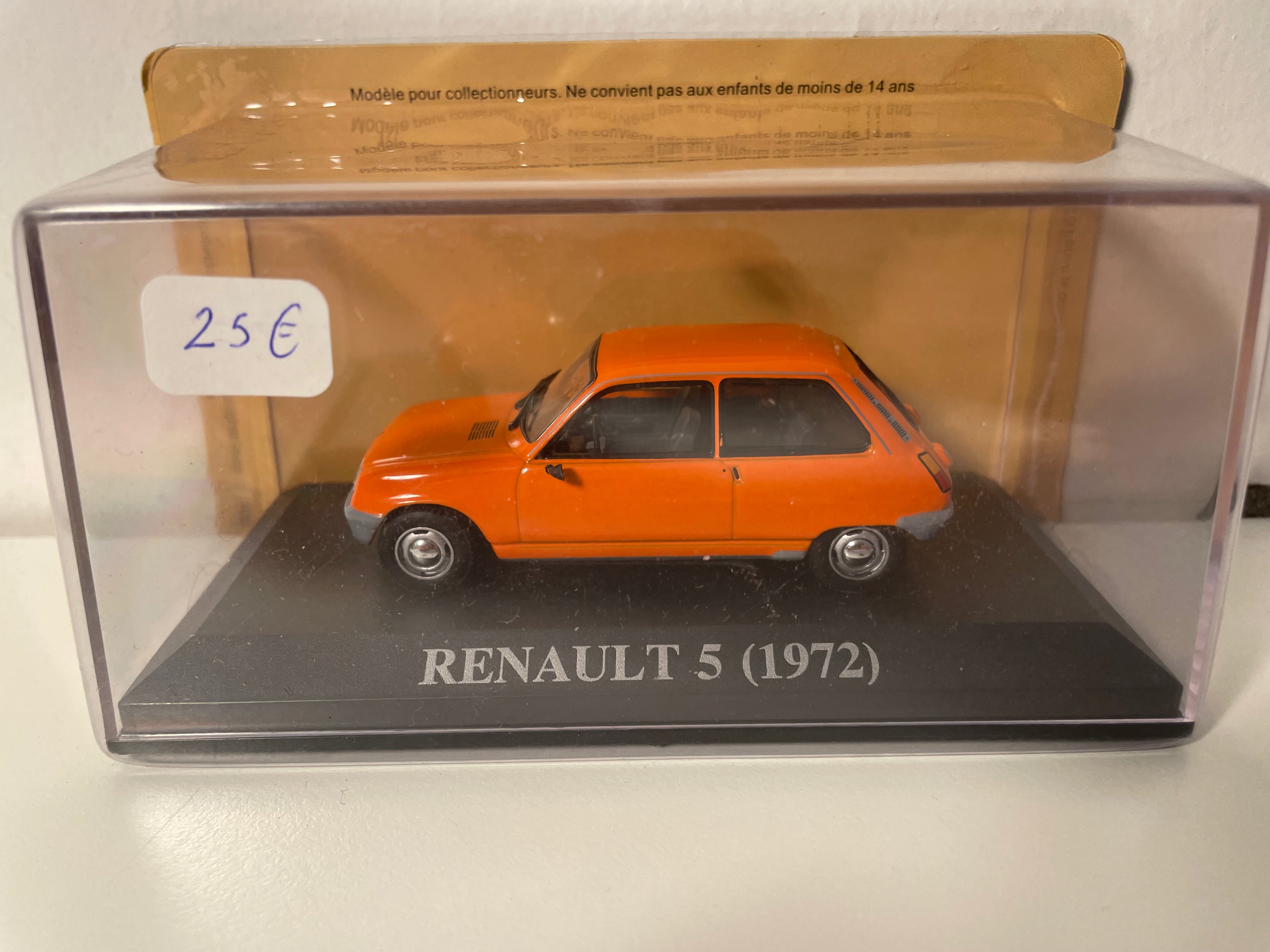 Orange Renault 5 vun 1972
