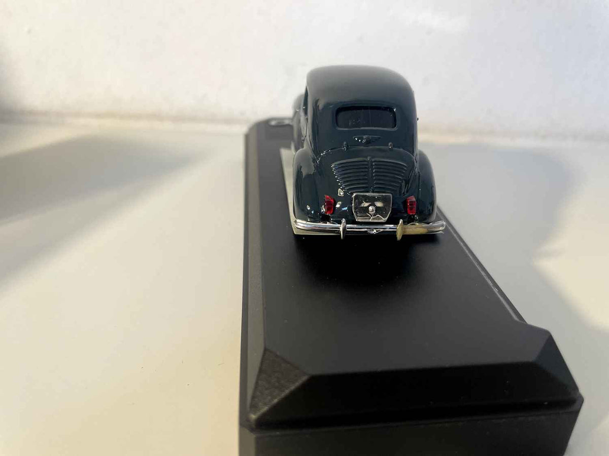 Renault 4 CV Rallye ganz donkelgro Nummer 17 - Tour de France 1954 (Solido Referenz 1919)
