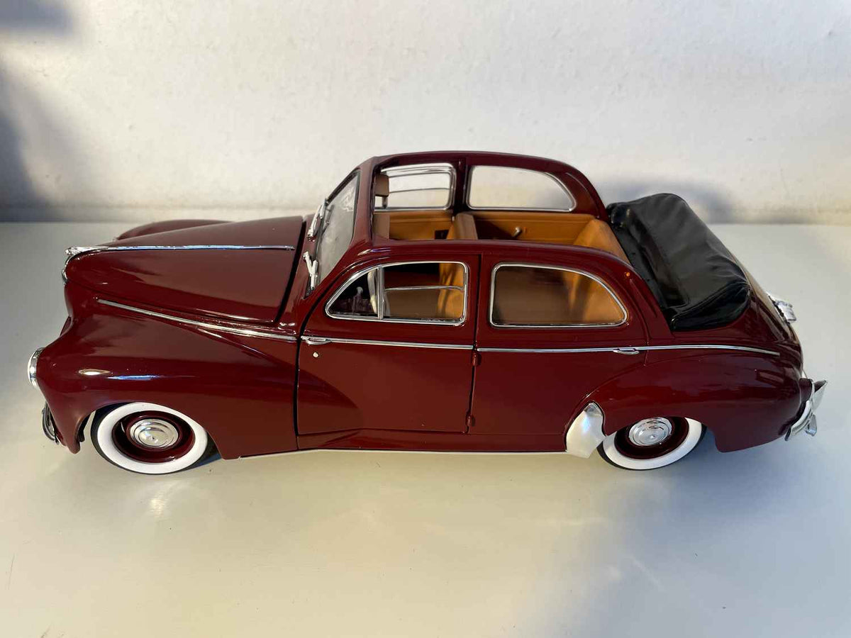 1954 Peugeot 203 Cabriolet a Bordeauxrout (Solido Moossstaf 1:18)