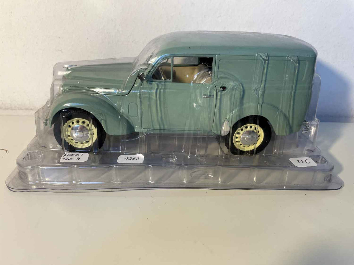 Grénge Renault Juvaquatre vun 1952 (Solido 1:18. Skala)