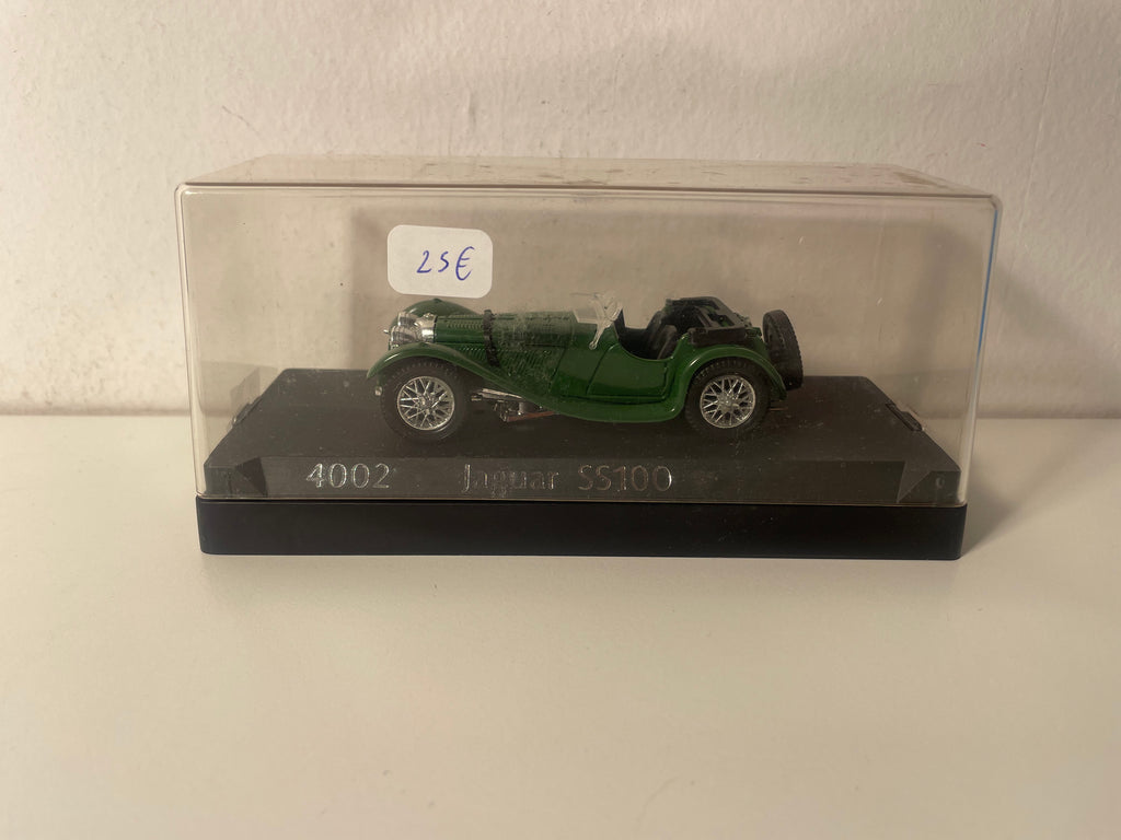 Jaguar SS100 Verde - Solido Referência 4002