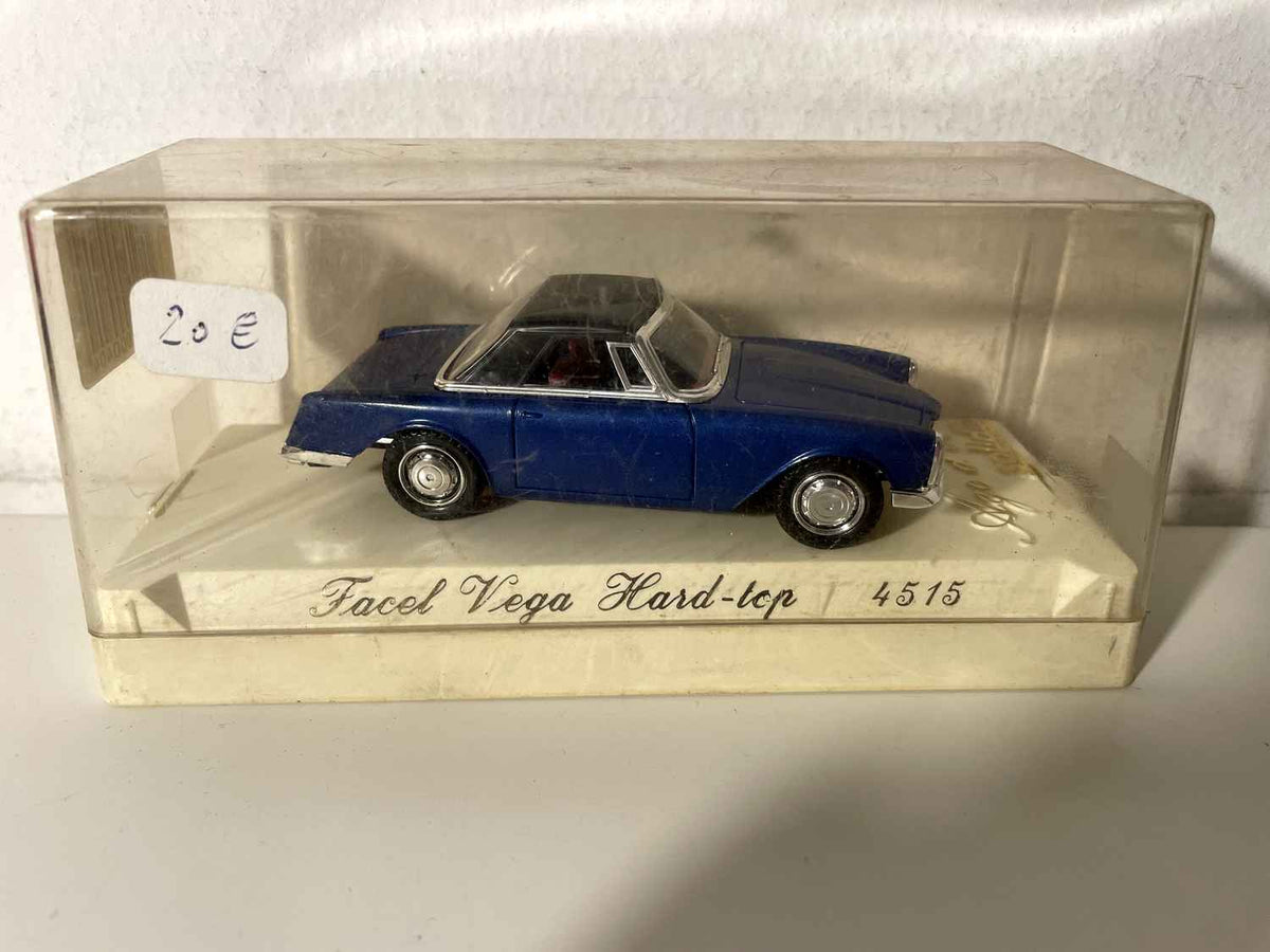 Facel Véga hard-top azul - Solido referência 4515