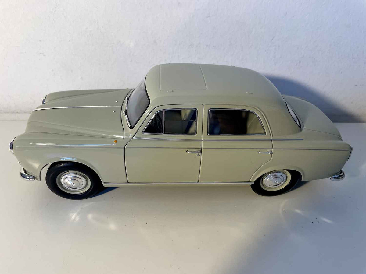 Peugeot 403 Luxusgrou Sedan aus 1954 (Solido Skala 1/18)