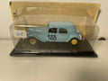 Citroën traction-avant 15 six bleue numéro 128 de 1951 - rallye des Sestrières