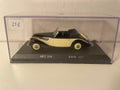 BMW 327 beige y negro cabriolet de 1941 (a priori)