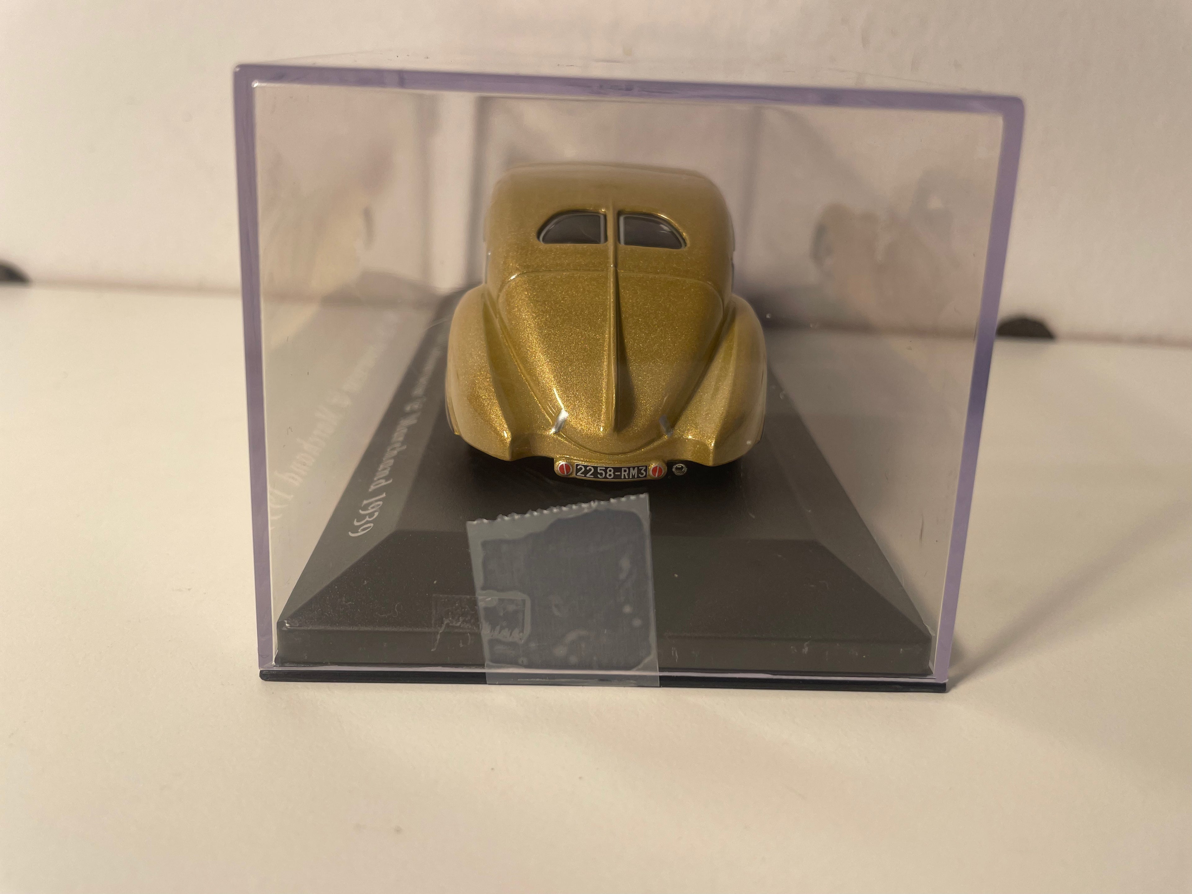 Delage D8 120 Letourneur e Marchand marrone del 1939