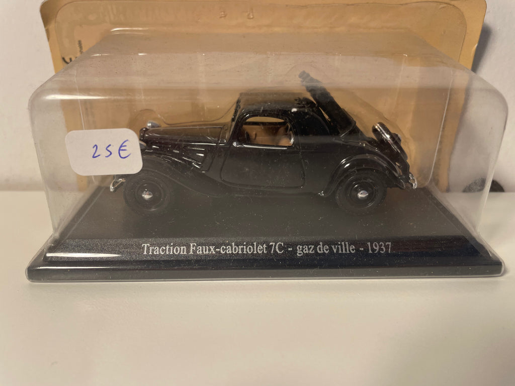 Citroën traction faux-cabriolet 7C - gaz de ville - noire de 1937