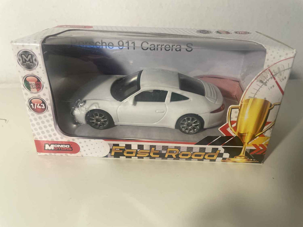 Porsche 911 Carrera S weiß - Mondo Motors