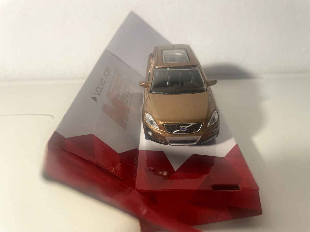 Volvo XC60 brązowy - Mondo Motors