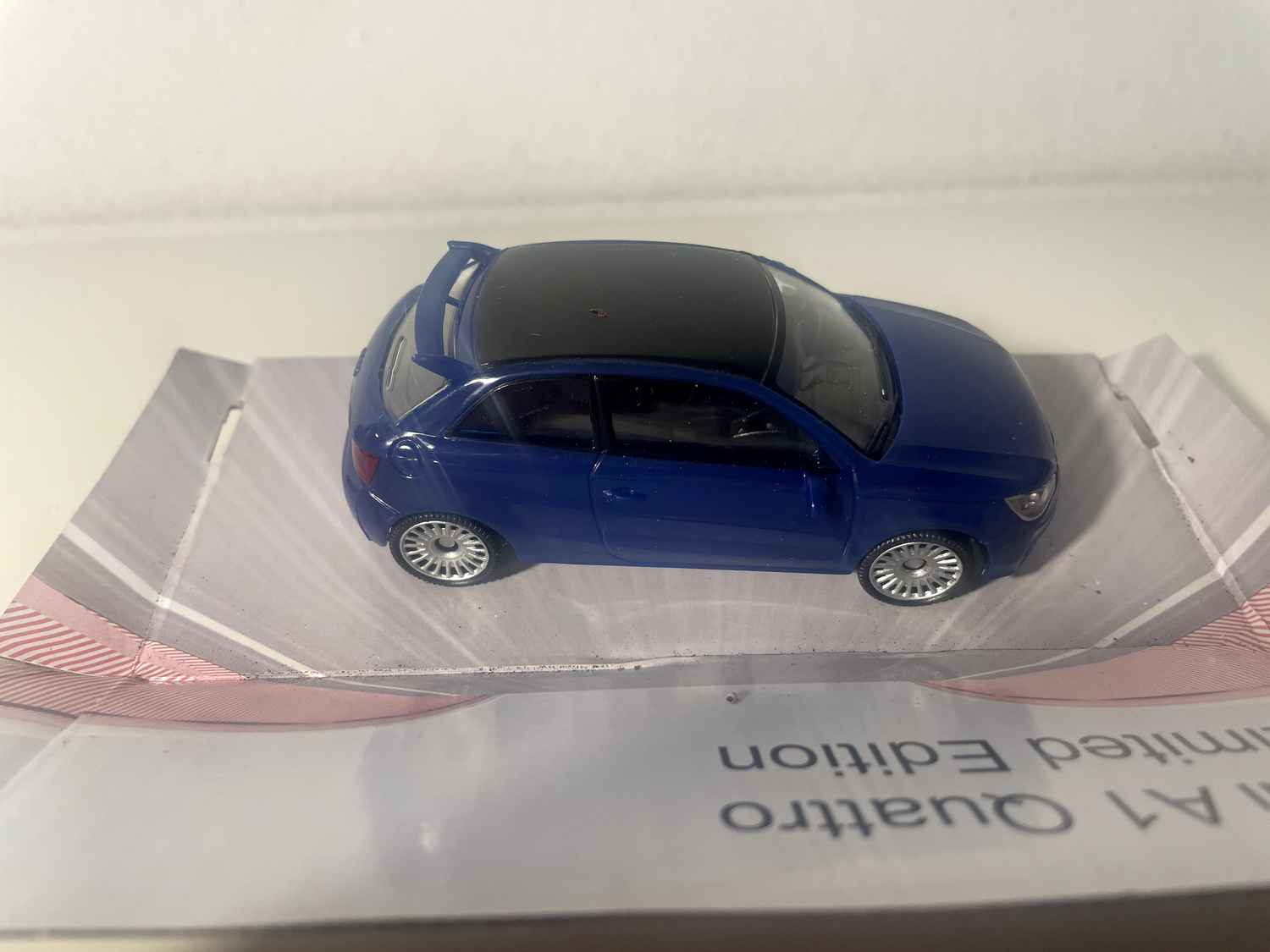 Audi A1 Quattro bleue - Mondo Motors