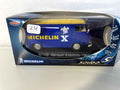 Renault Estafette blauw en geel MICHELIN uit 1962 (Solido referentie 82106)