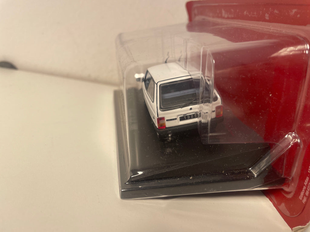 Citroën Axel bianca del 1985 (con blister)