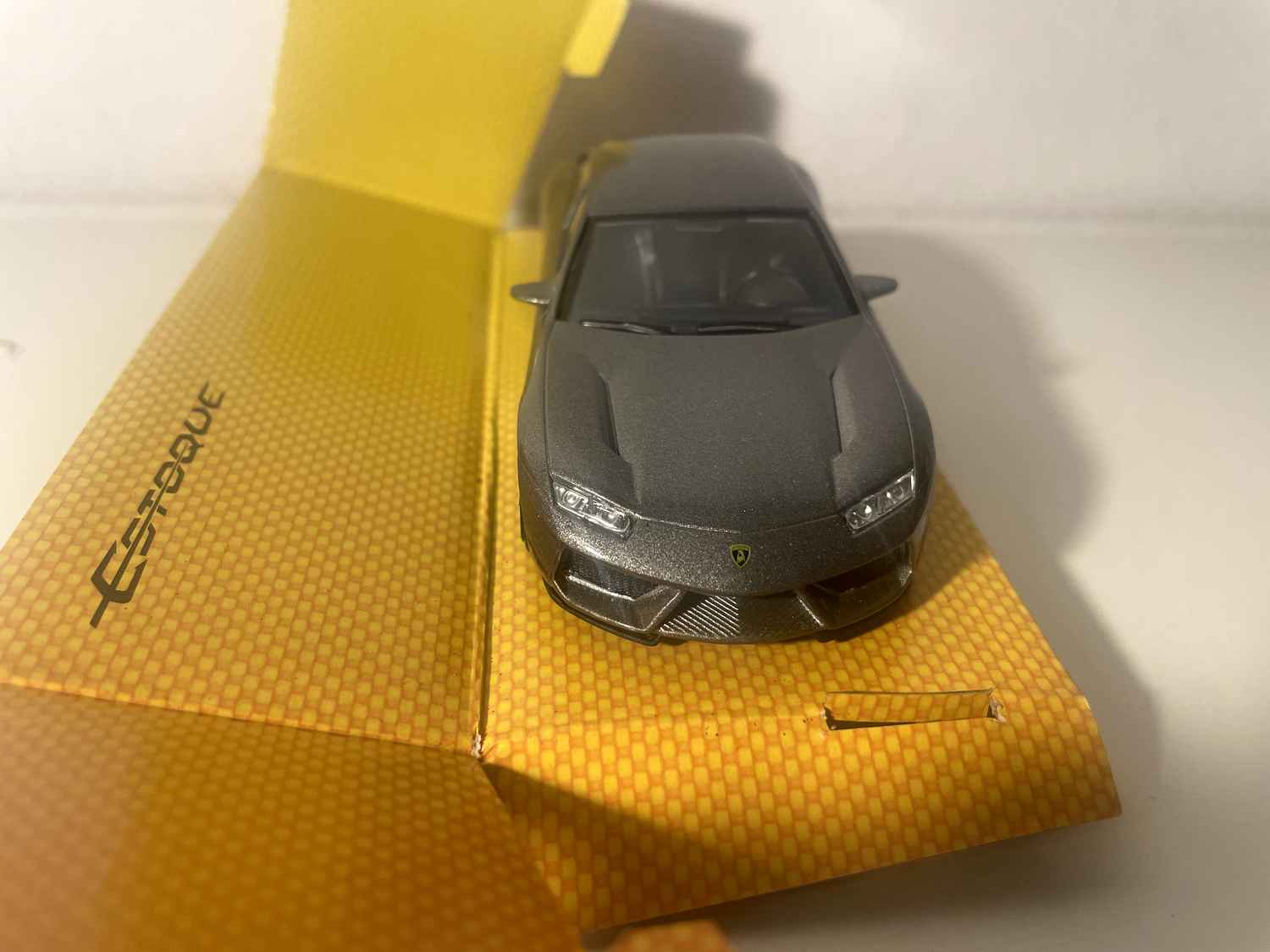 Lamborghini Estoque Brown - Mondo Motors