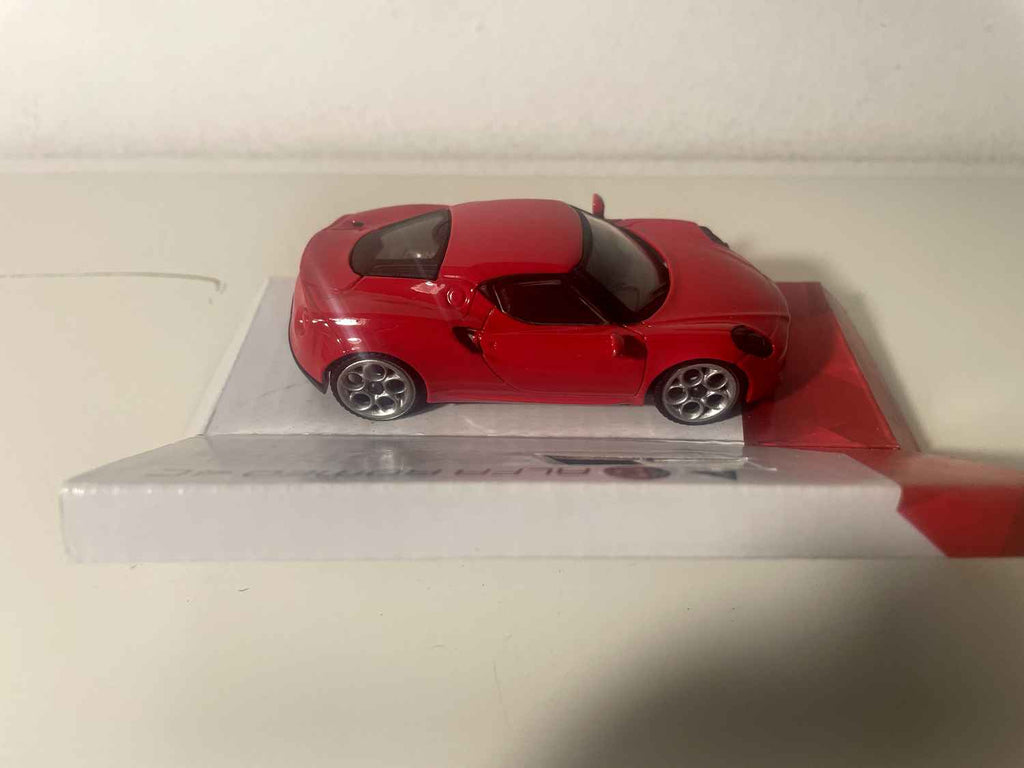 Alfa Romeo 4C rot - Mondo Motors