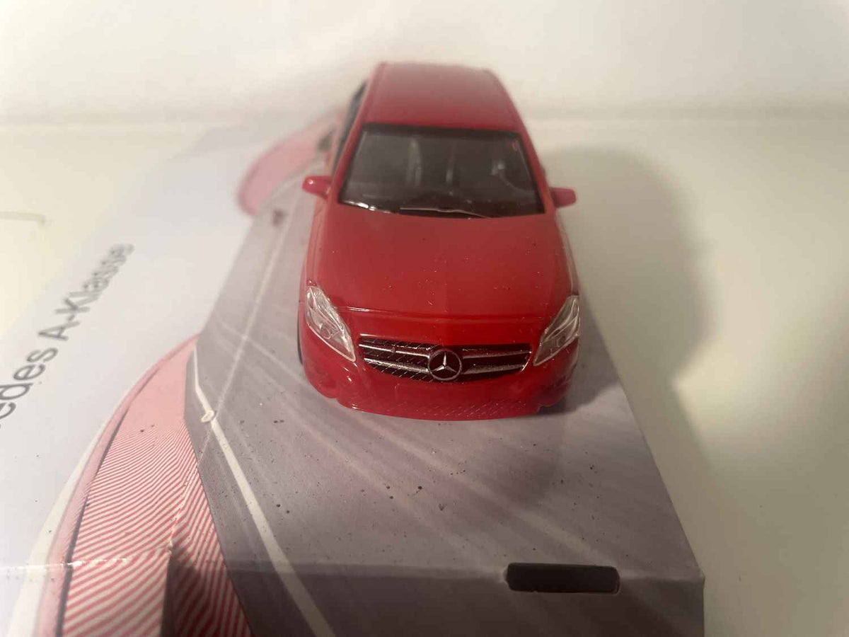 Mercedes A-Klasse rouge - Mondo Motors