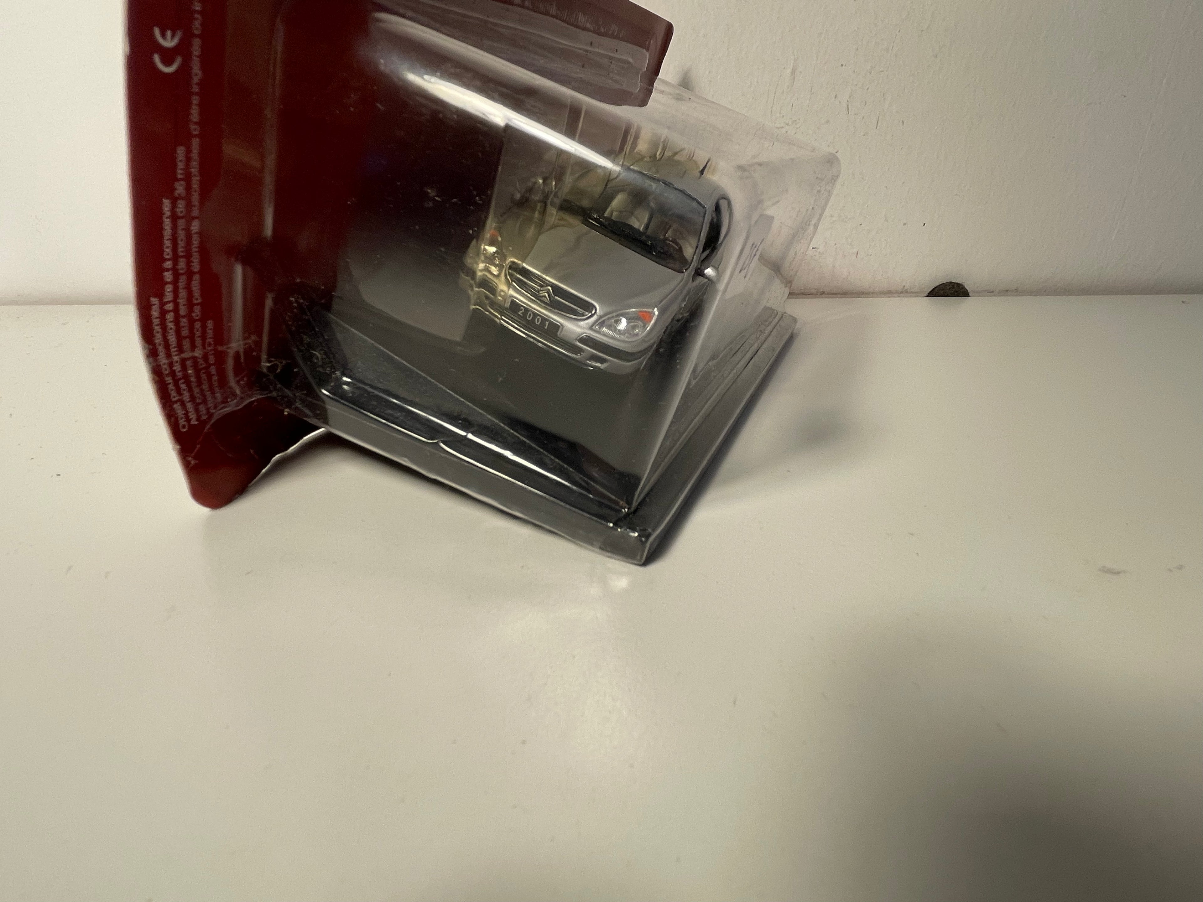 Citroën C5 Gray aus dem Jahr 2001 (Blister)