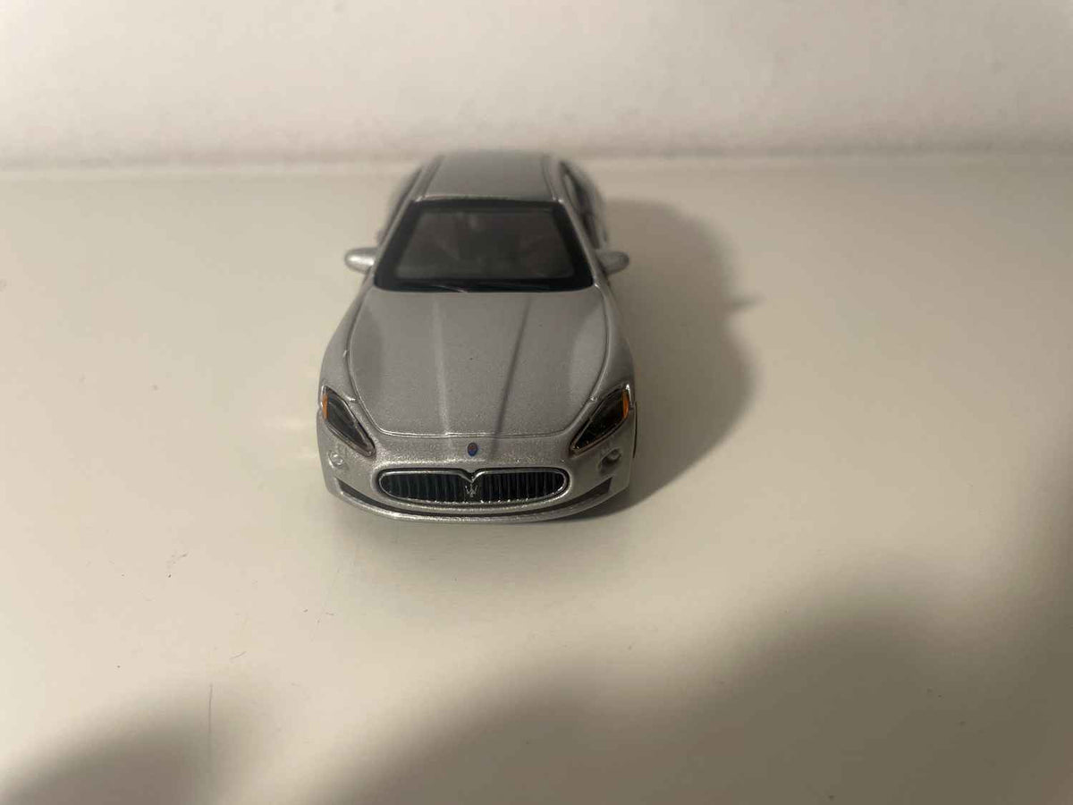Maserati Grand Turismo gro - Burago