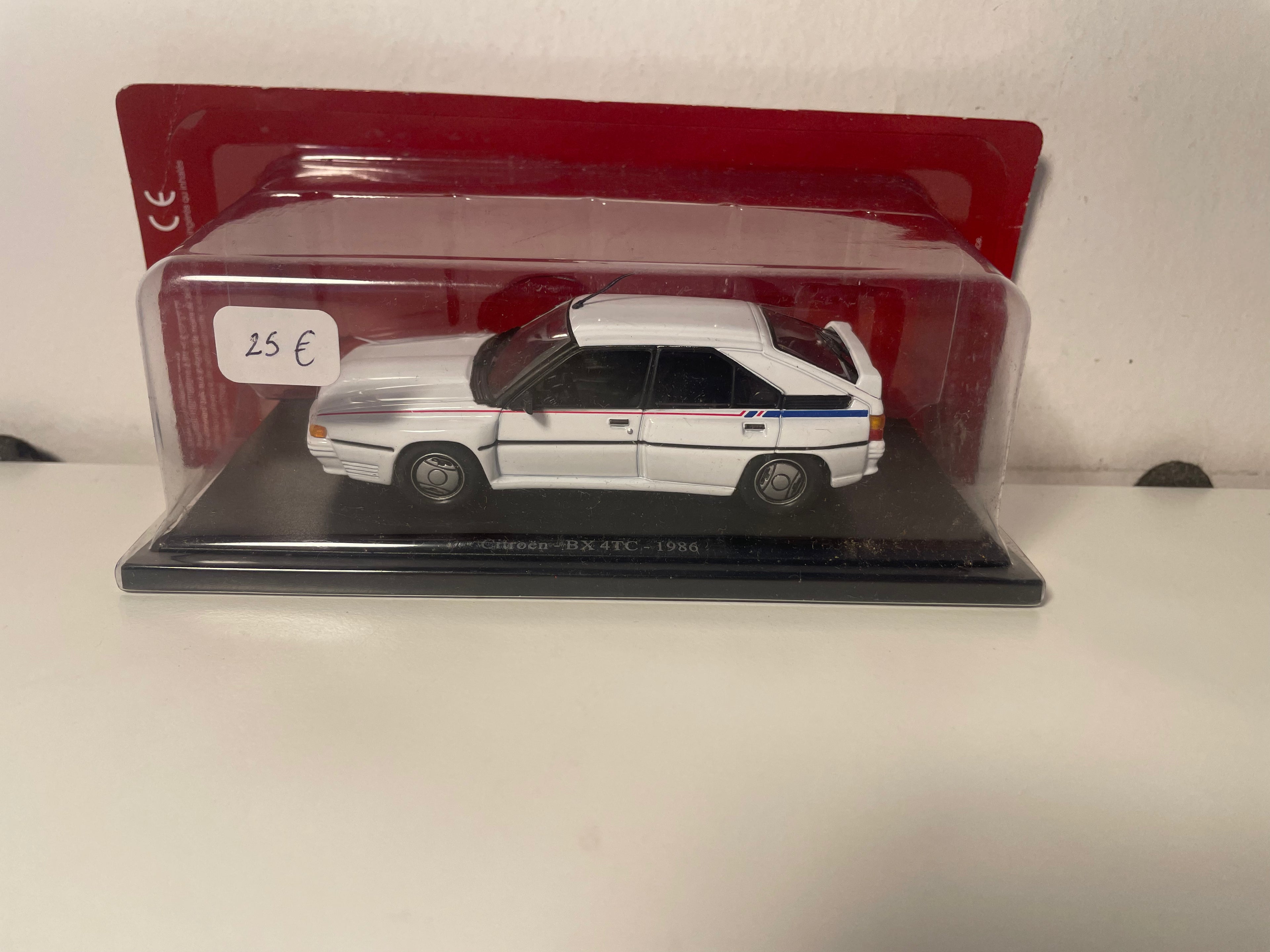 White Citroën BX 4TC from 1986