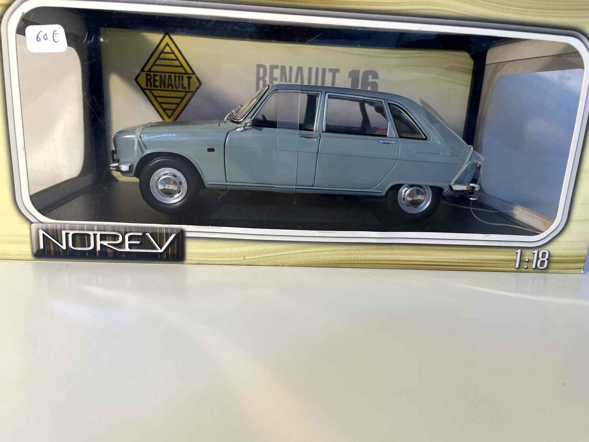 Renault 16 grün/grau? (Norev) - Skala 1/18.