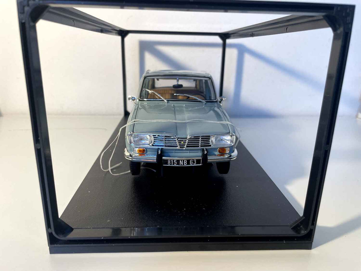Renault 16 grün/grau? (Norev) - Skala 1/18.