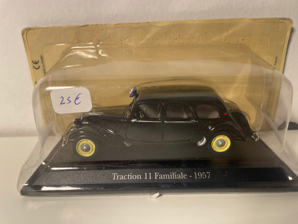 Citroën traction 11 Familiale noire de 1957