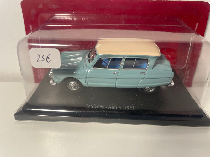 Citroën Ami 6 blo mat off-wäiss Daach vun 1961 (an Blisterpackung)