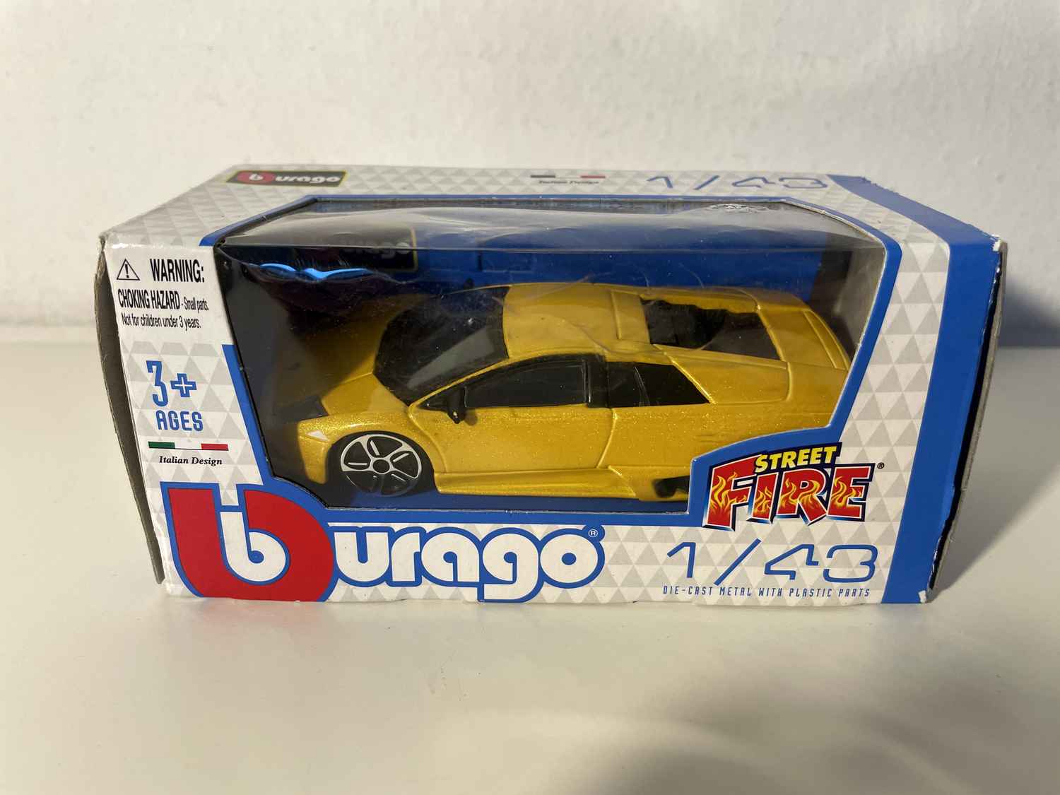 Lamborghini Murciélago Yellow - Burago