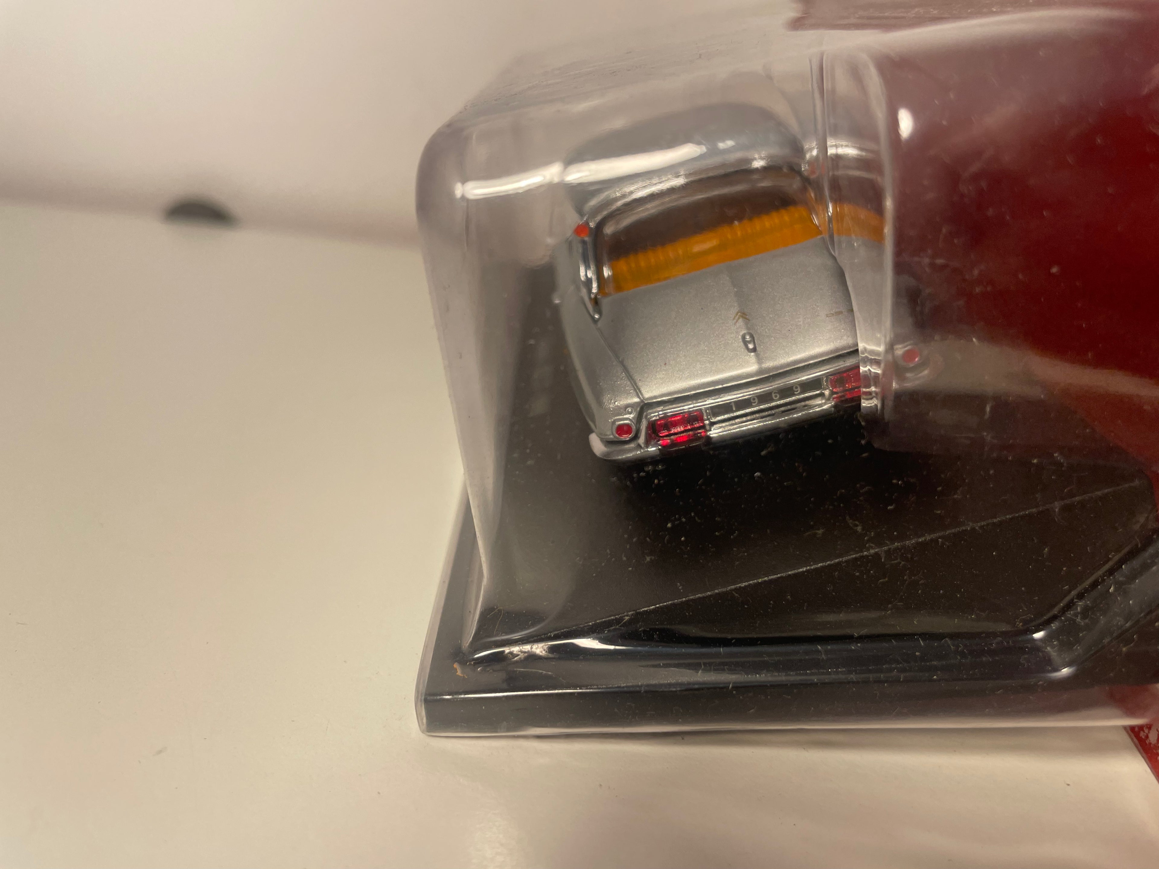 Citroën DS 21 Grau von 1969 (unter Blister)