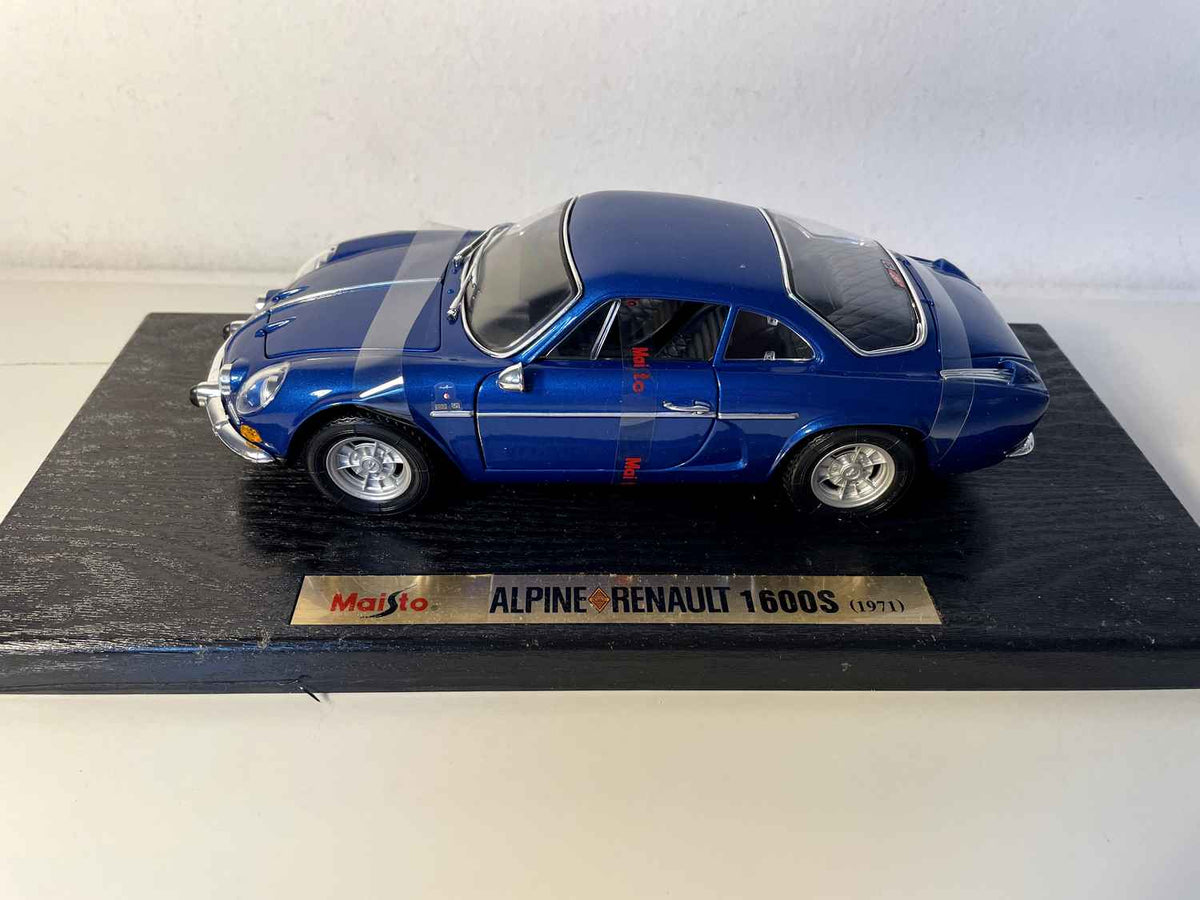 Renault Alpine 1600S azul de 1971 (escala 1/18) - Maisto