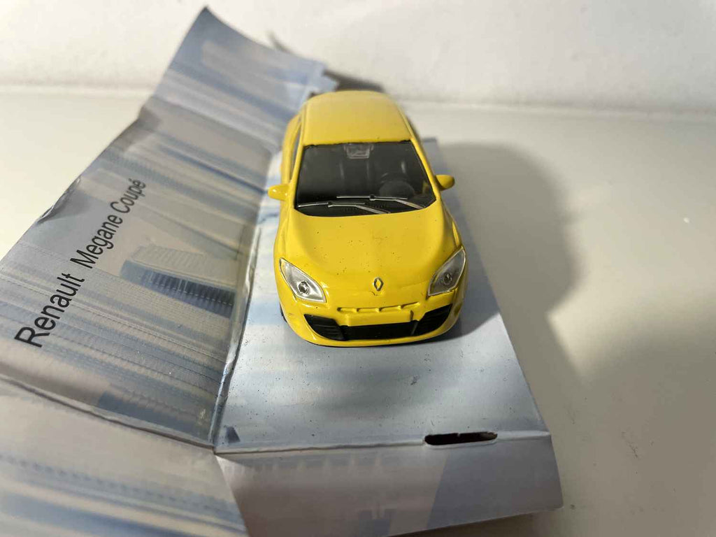 Renault Mégane coupé żółty - Mondo Motors