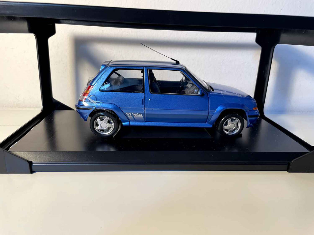 Renault 5 GT Turbo niebieski (skala 1/18) - Norev
