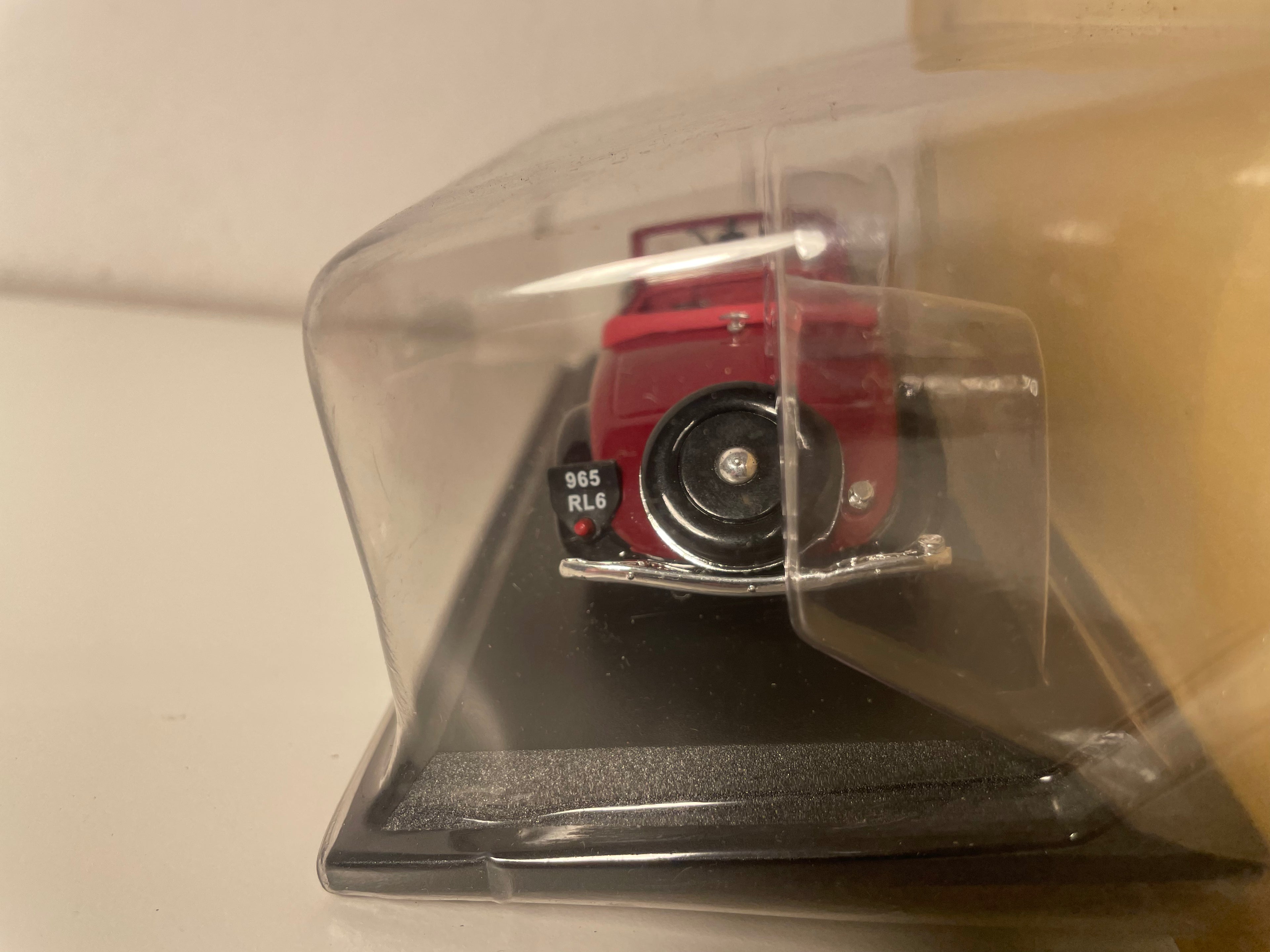 Citroën traction 11 B cabriolet bordeaux de 1939