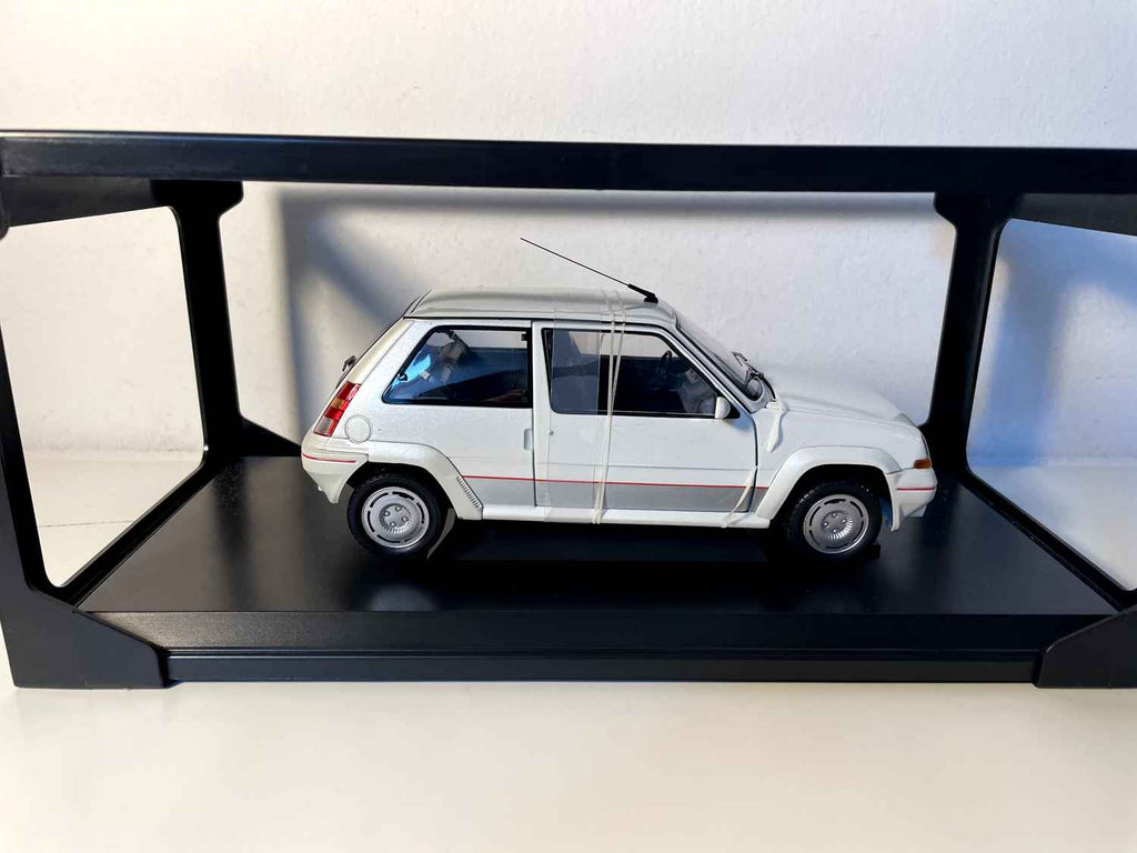 Wäissen Renault 5 GT Turbo (Moossstaf 1:18) - Norev