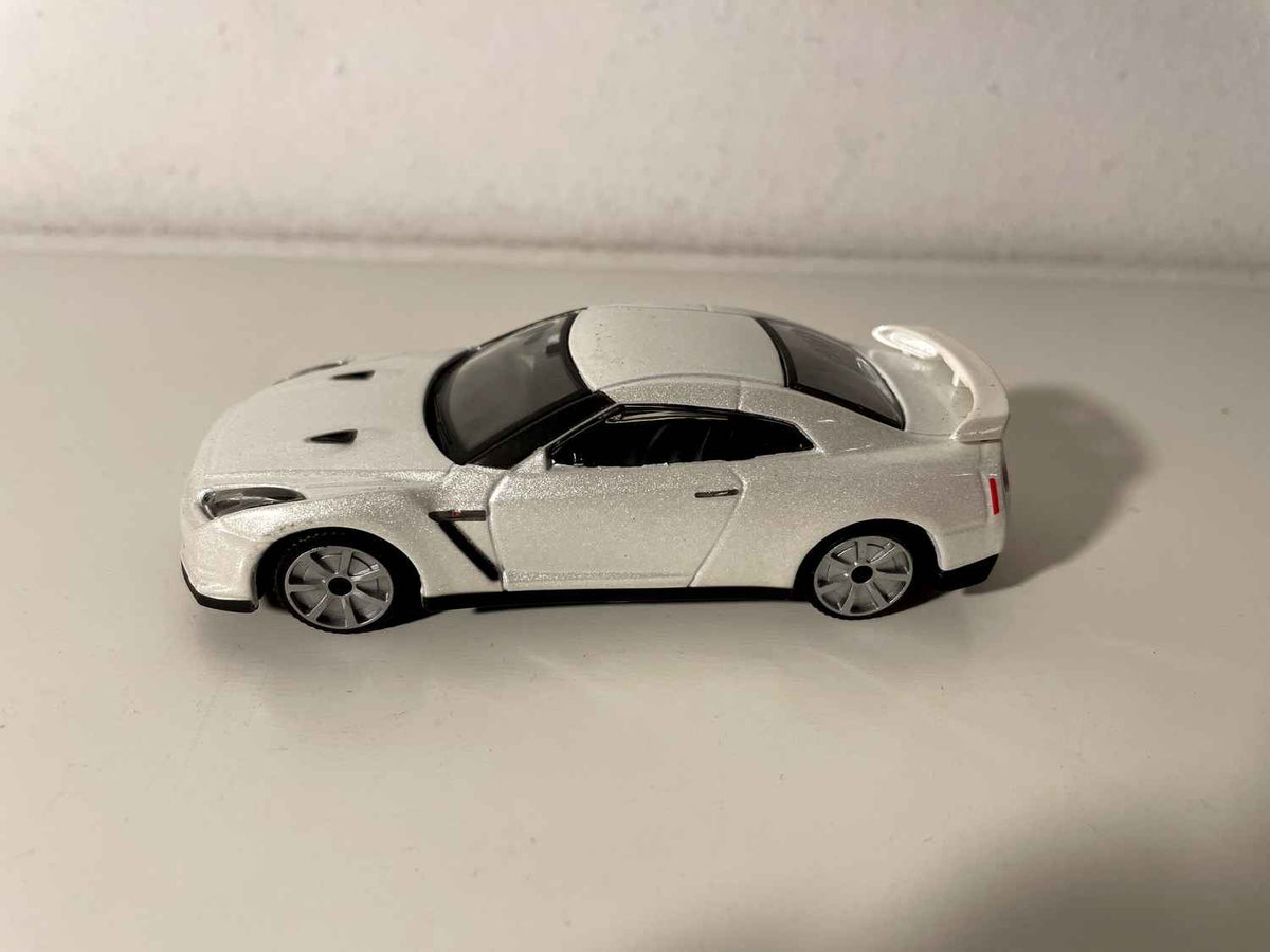 Nissan GTR blanche de 2009 - Burago